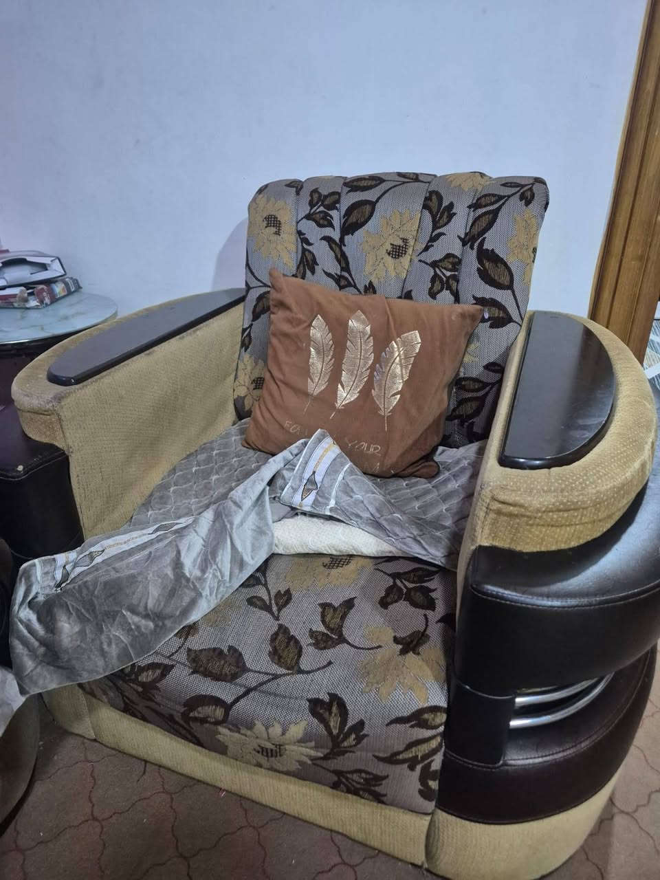 للبيع 5 قطع السعر 100


**إذا كنت صاحب هذا الإعلان وتريد حذفه لأي سبب، رجاءا أرسل رسالة إلى الدعم الفني**