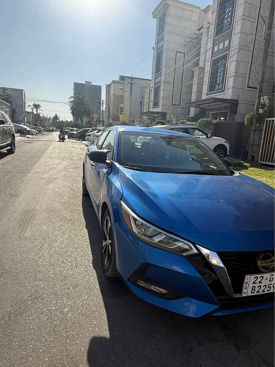 سنترا موديل ٢٠٢٣ فئة sv قطعين صبغ جاملغ عكس السايق وبنيد ماشيه ٣٥ الف فقط تحكم ستيرن رادار امامي وجانبي حساسات امامية خلفية كامرا خلفية مانع تصادم تحذير الخروج عن المسار رقم اربيل حره باسمي مكاني بغداد الداودي 
*********** بغداد, العراق
