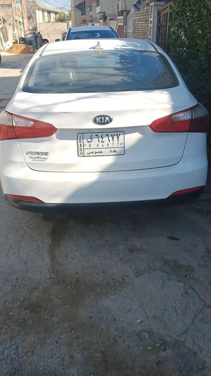 السلام عليكم كيا فورتي 2016 بيهة قمارة بارد وبيهة صبغ خمس قطع كير مكينة خير من الله رقم بغداد مكاني بغداد الدورة الكفائات رقم الهاتف *********** السعر 93
