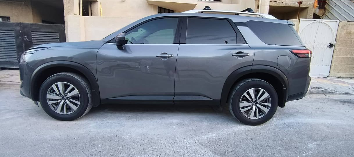 السلام عليكم للبيع او المراوس
Nissan Pathfinder 2023  SL 4WD

عداد المسافة 20000 mile 

السعر 230$

المواصفات 

بصمة تشغيل
بصمة ابواب
تشغيل عن بعد(Remote Start) 
صندوق شفط كهربائي 
كاميرات محيطية 360°
السيارة دفع رباعي AWD
رادار امامي (تحديد مسار)
رادار جانبي (نقاط عمياء)
رادار خلفي (تحذير من الاصطدام)
حساسات امامية+ خلفية
كشنات جلد
كشنات تدفئة 
تبريد قطعتين لمس
بردات خلفية 
تحكم وضعيات القيادة...Drive Modes 
اوتو ستارت Auto Start 
اوتو ستوب Auto Stop
شفتات استيرن 
هيتر استيرن
Apple Car Play
Android Auto 
هاند بريك بصمة
اوتو هولد Auto Hold
مانع انزلاق+ABS
شاشة كبيرة لمس+كاميرا
منافذ AUX+USB
***********
