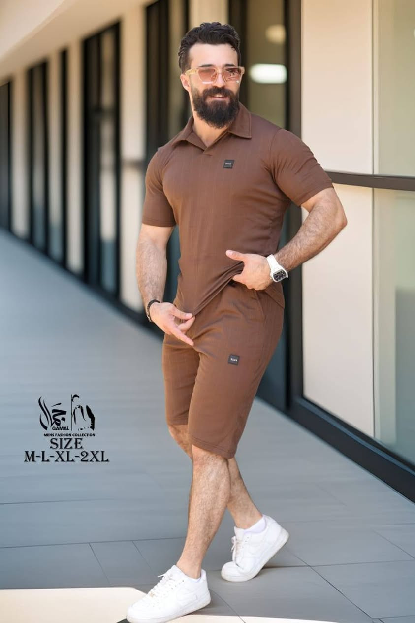 الطقم التريند من شركة 
JAMAL SPORT 
طقم رجالي 3 قطع 
قماش جاكار 🇨🇳
شعار BOSS
مقاسات M . L . XL. XXL 
السيريه 20 قطعه


**إذا كنت صاحب هذا الإعلان وتريد حذفه لأي سبب، رجاءا أرسل رسالة إلى الدعم الفني**
