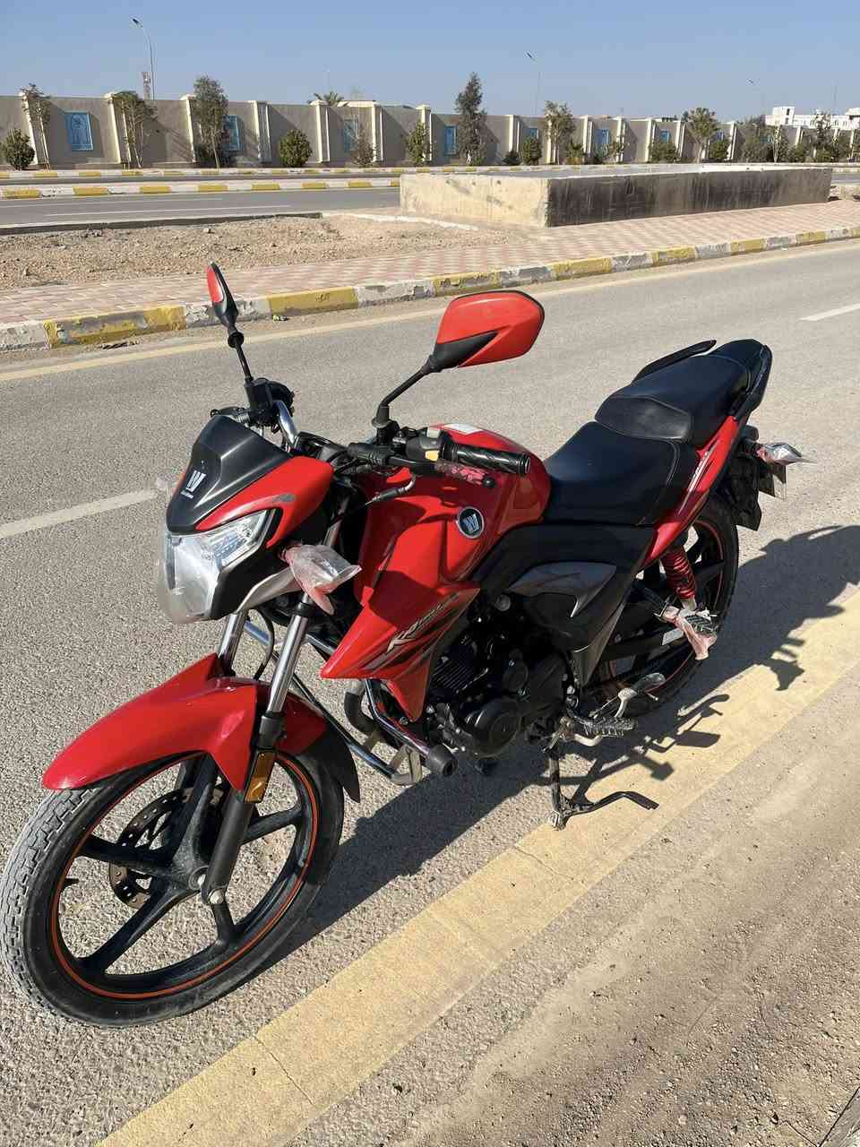 دراجة هاوجي للبيع موديل2021 مسجلة سنوية ولوحات السعر 16 ورقه ونص دراجة جديده ونضيفة ***********
