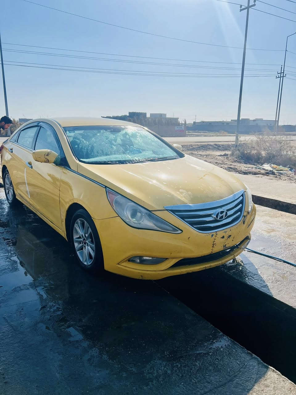 سلام عليكم سياره سوناته 2013وارد امريكي
حدادية  السياره الاماميه تعبانه رايدلها درايم شفت 
سياره سعرها 95وبيها مجال قليل المكان البصره الهارثه  
سيد سامي رقم ***********
سياره مكفوله من سرقه وضربه  والغرامات مصفره
