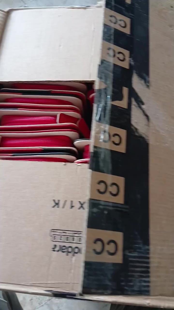 بسم الله الرحمن الرحيم 

تم وصول  حافظة مقراضة بالة اوربي 

لحجز ولستفسار رقم ***********
