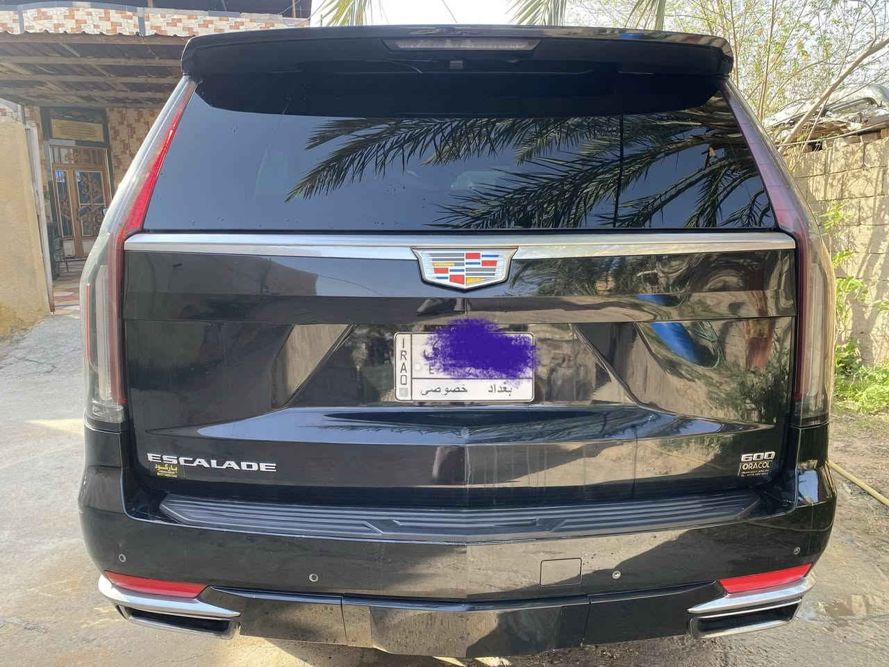 كاديلاك 2021 
36 سماعه 
رقم بغداد كفاله عامه
السيارة مغلفة ppf 
المواصفات اعلى فئه 1/1  امريكي
بانوراما
جكات
كراسي خزن 
رادار امامي وخلفي وجانبي
 نقط عمياء
عدد كامرات 5
عدد شاشات 3
كراسي كهرباء
كراسي تدفئه حتى الاستيرن 
كراسي تبريد
تشغيل عن بعد جنطه كهرباء
شاشه ديجيتال
هندبريك بصمه
السعر:605$ يعني 6شدات و5 ورقة   
رقم الهاتف ‭ ***********
