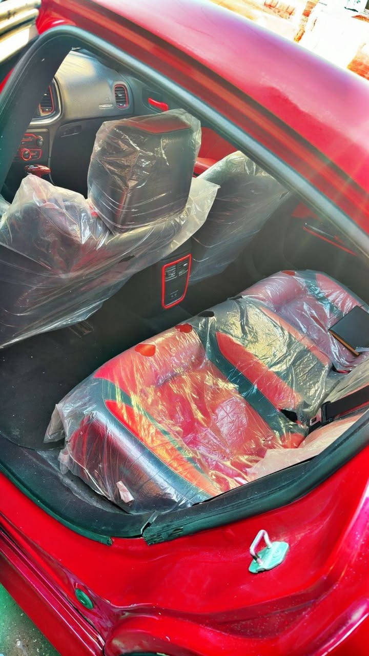 سلام عليكم دوج جارجر فوروي محولة تووي موديل 2016 مكينه 3600 سياره كلش مرتبه حداديه كير مكينه كله جديد الحادث موضح بلصوره السعر 165 وبيه مجال مكان بغداد البلديات رقم الهاتف ***********
