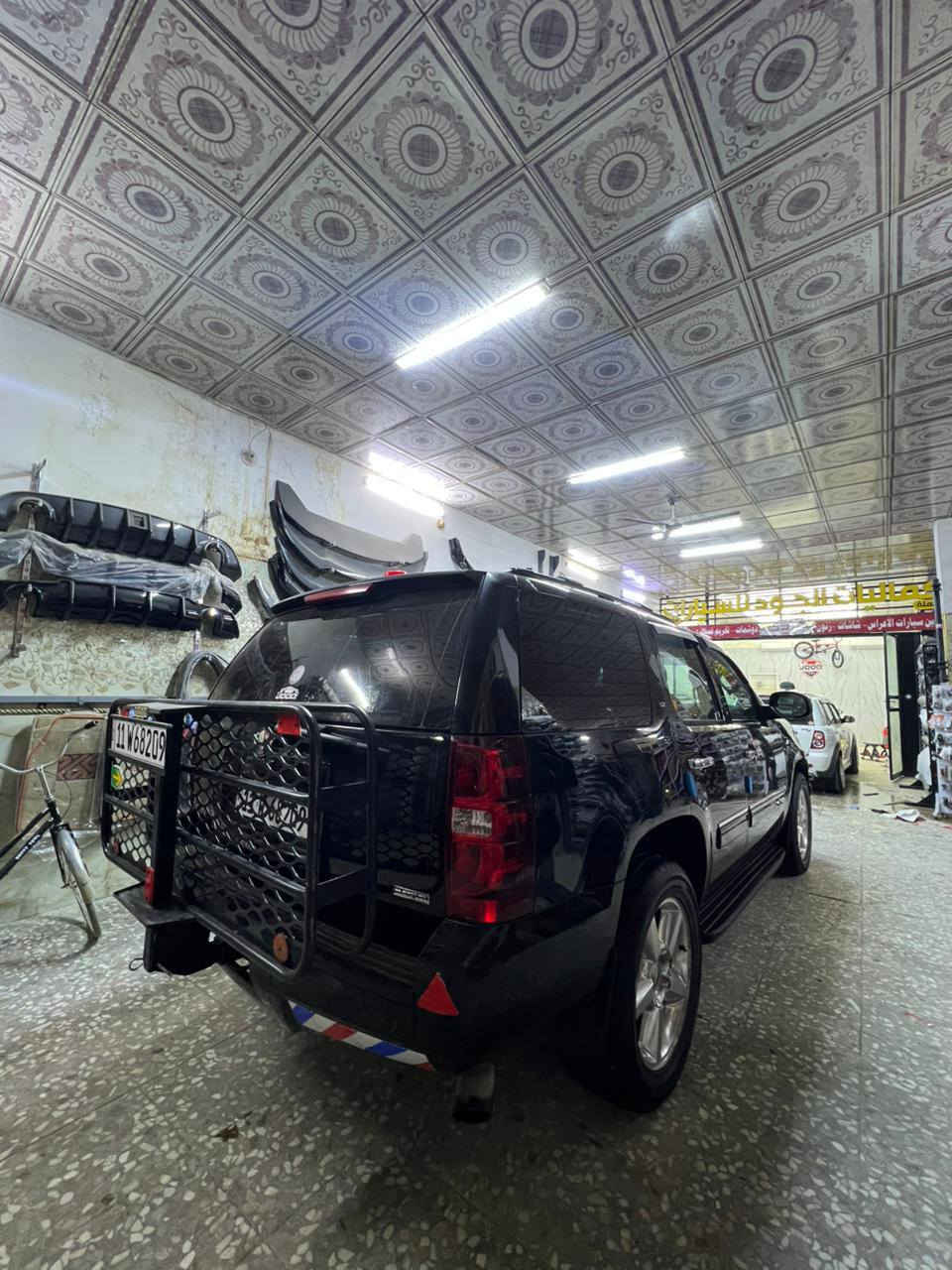 [[[ تاهو للمراوس ]]]
تاهو وارد كندي موديل 14 فيها 4 قطع صبغ بدون حادث اللون اسود الرقم بغداد بأسمي مكان السيارة محافظة بابل الحلةة
مواصفات السيارة 

محرك 5300 مكفول

كير مكفول 

حدادية امامية وخلفية مكفولة 100%

تشغيل من بعد 

كامرا خلفية 

حساسات خلفية 

شاشة حديثة كاري 

شاشة سقف 

ثلاجة عدد 2 صغيرة وكبيرة 

بطارية هندي درجه اول صار اسبوعين من شادها 

داش كام اصلي درجة اولى 

تبريد 3 قطع 

كراس خلف السائق منفصل vip

كرسي السائق والصدر كهربائي 

درع امامي 

سيباية خلفية 

سيارة متعوب عليها 

السعر 257  ولي ميعجبه السعر ان شاءلله يحصل الاحسن منها 

للتواصل والاستفسار على الرقم (( *********** ))
