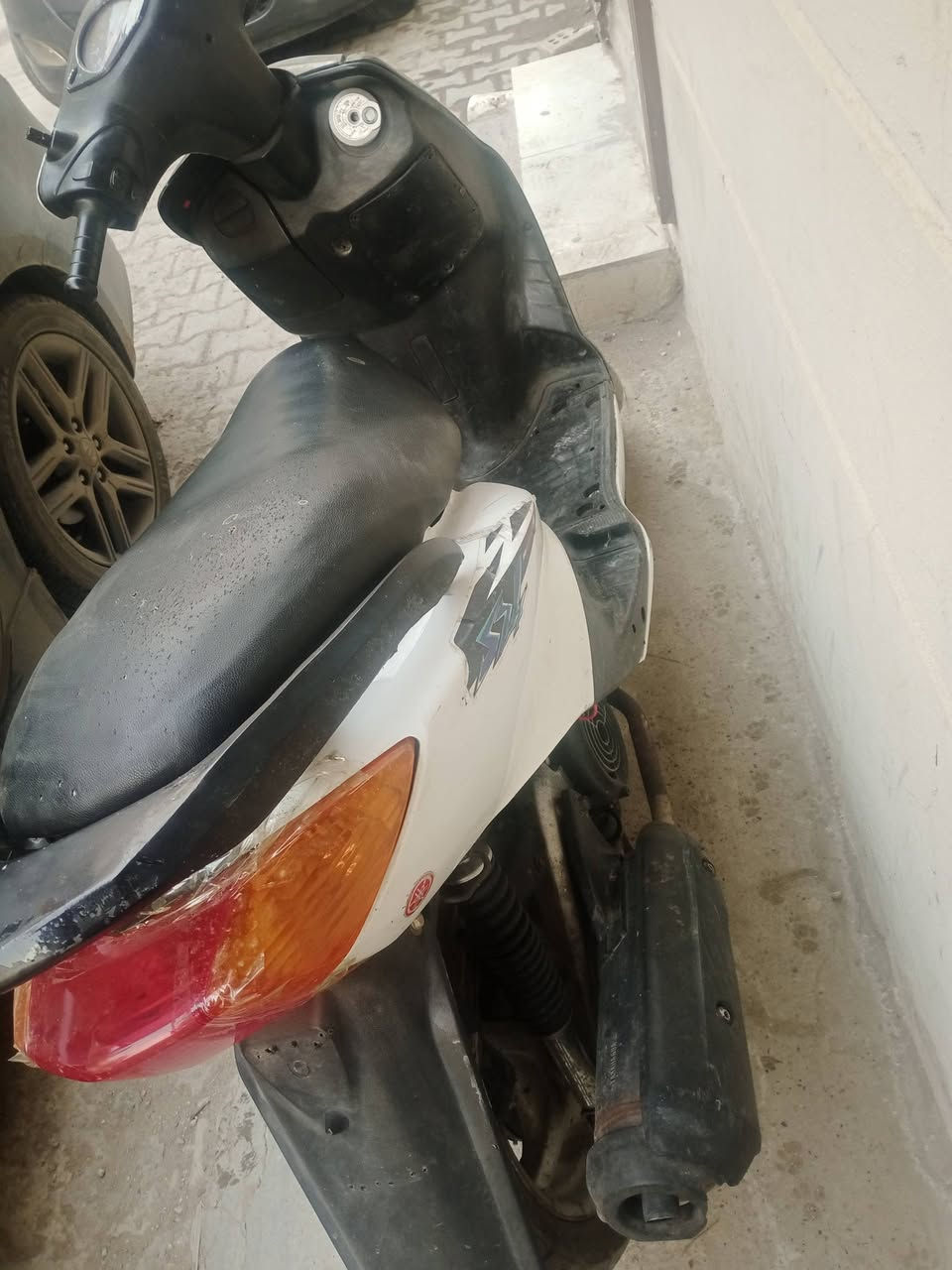 سكنس نثيه نقص باتري تعبان أو يرادله شويه ترتيب دراجه ناعمه مكاني الاعضميه  300 او بيه مجال ***********
