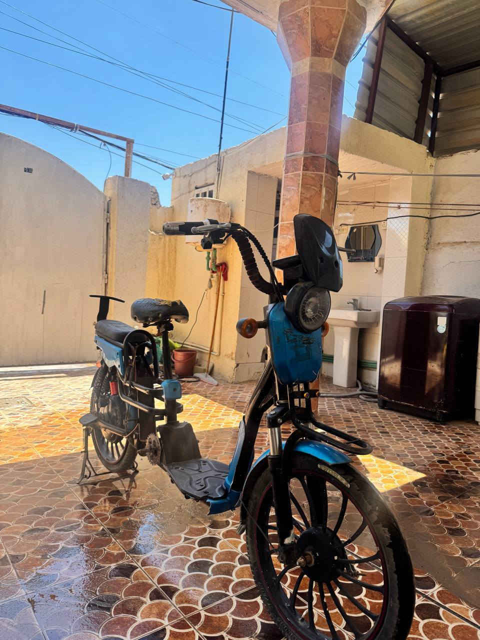 باسكل شحن نقص بي بطاريات للبيع فول مواصفات السعر 150 وبي مجال 
***********
