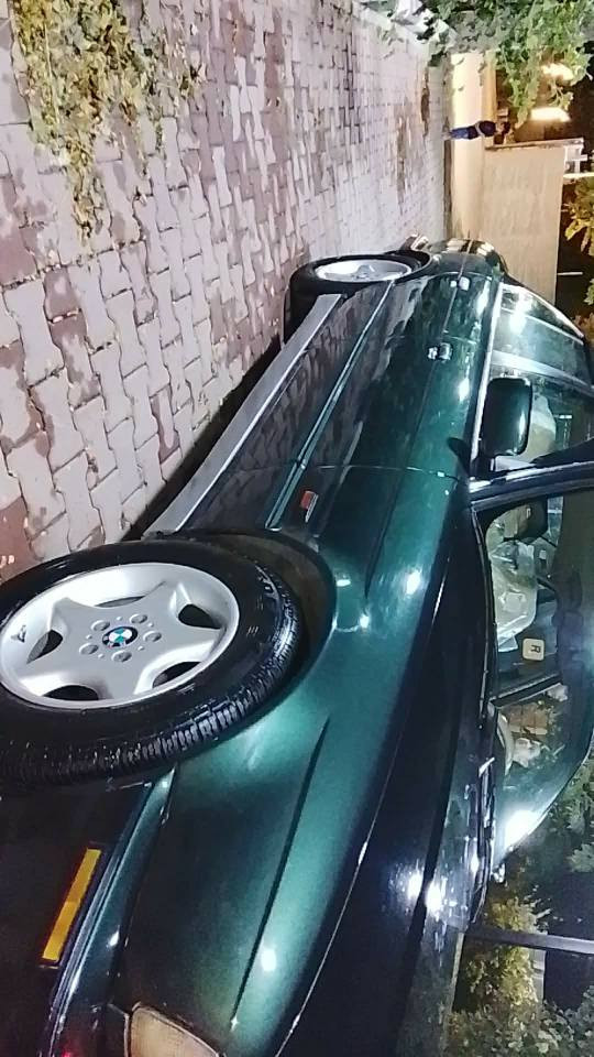 مۆدێل 94فوول ناوزەردی بیلادی 
ئاڕم پلاستیک
بەشەرتی ئاڕم ئەوەلیات موسوو بڕاوە 
چوار جام کارەبا 
سڵاید 
پەردە 
گێڕ ئۆتۆماتیک 
لایت ئەڵقەو زینۆن 
قفڵ مەرکەزی 
چوار تایەو ویلی لۆک حەفتەیەکە بەستومە 
شەشکەلەیە 
دەبڵ ئێرباگە 
کوشن جلدە 
دەعامی ئێمە 
سەیارەکە بەس ماشا الله ئەوێ 

شوێن:بازیان 
ژ.م:***********
بۆزانینی نرخ تەلە فوونکەن لەخزمەتانام 
ت.پ ؛سەیارەی مەعرەز نیە هین ماڵی خۆمە 
ئەگەر موشتەری نیت سەرمان مەیەشێنە 
ڵەگەڵ ڕێز🌹 السليمانية, العراق
