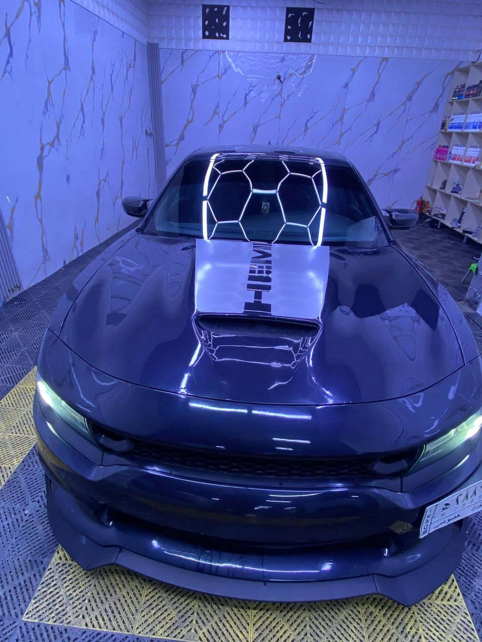 للبيع جارجر RT
جارجر 2016rt 
رقم بغداد  دولي تحويل مباشر 
وارد امريكي حادثه باب خلفي الصدر فقط بدون  دواخل.  
سياره جاهزه مجهزه الف متصرف عليها 
لون نيلي 
لد 
بلكات رسينك 
حجم المحرك 8سلندر 5700
تشغيل عن بعد 
شفتات ستيرن بلاد  سستم صوت 
حساس خلفي  هيتر مري 
نضام سوبر تراك تحكم باعدادات محرك  
تخم تاير ويل جديد جواها 
وباقي مواصفات معروفه مال RT
سياره نضيفه الف متصرف عليها 
مبرمجه يم مصطفى ايكل 
السعر المطلوب 175$
العنوان : بابل 
الاستفسار: ***********
