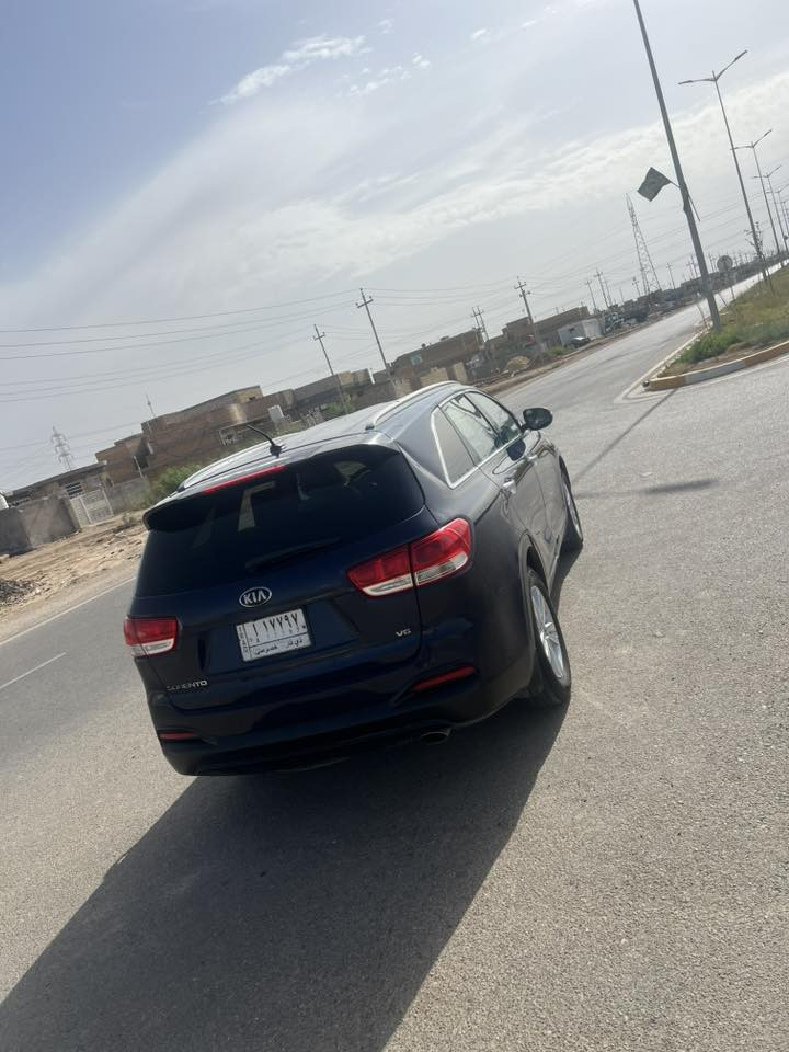 سلام عليكم
سورنتو ١٧ امريكي      ***********   

سياره جاهزه على أخر حبايه 

رقم ذي قار بأسمي 

مكينه ٦ سلندر فور ويل

٧راكب 

شاشه   كاميرا دوار 

تخم تاير حداديه 

تبريد كهربائيات جاهزه 

السعر ١٥٢  وبيه مجال

مكاني ذي قار  قضاء النصر 

***********
