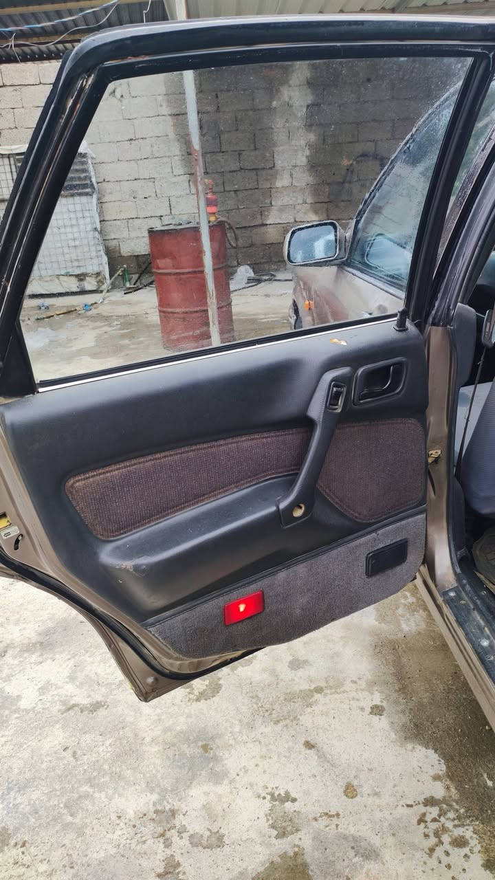 كلنت موديل1990محرك 16بلاد سنوبه 2030جام كهربائي تدفئه تبريد بلاد مكان سياره جلولاء سعره 43 /***********
