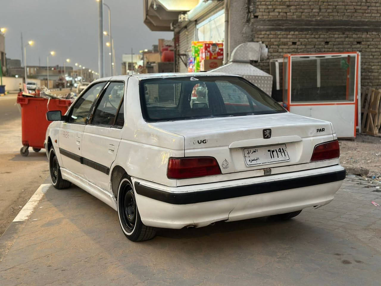 سلام عليكم بيجو بارص للبيع 2012 مكينه كير حداده كرهرباءيات كله شقاله رقم بصره صدامي باتري جديد تخم تاير جديدحداده جديده باور جديد السياره ترايه كلش حلو سعره 22 وبيه مجال عنوان بصره الزبير هاتف *********** اتصل وتدلل
