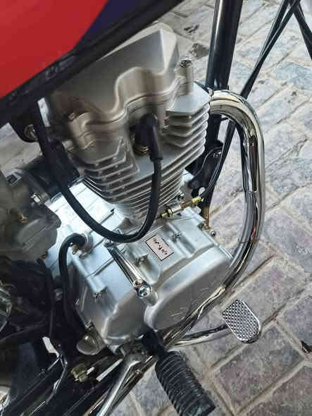 اربعه كير نامه سكنر موديل 25
عوزها فقط (تفيلس) مكينه مكفوله مكان كوت زويريجات 
السعر 700 وبيها مجال 
***********
اذا موشراي لاتعبني فدوة لقلبك
