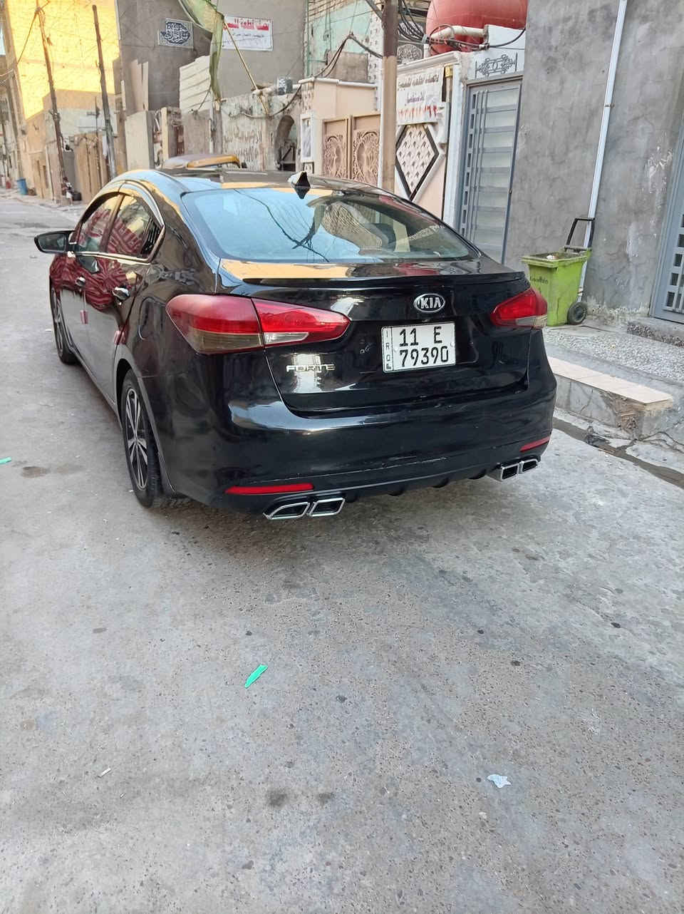 سلام عليكم فوتي 2018 ضربتها جنطه ومبدل باب السايق سياره محرك تبريد خير من الله محرك ٢٠٠٠دوش  كير ٣ تحكمات بسمي تحويل ثاني يوم بيها مكانات صبغ قليله عنوان مدينه الصدر سعر ٩٥ وبيها مجال بسيط تواصل ***********
