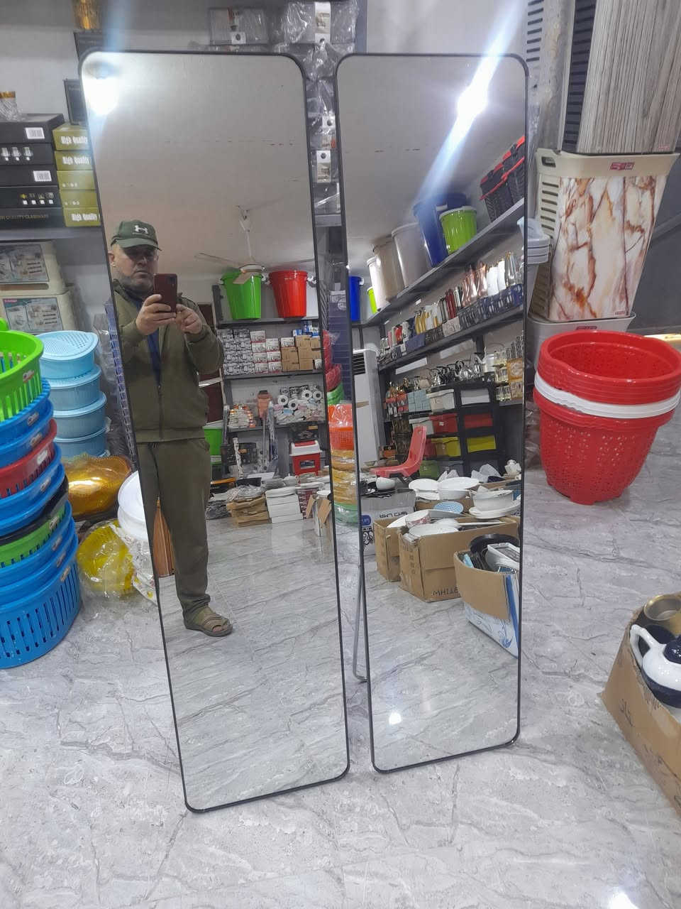 متابعينا الغوالي نقدم لكم مراية حجم كبير ضد الكسر نتمنى أن تنال اعجابكم تجدونها لدى( مجمع السيد للمواد المنزلية ) العنوان قلعة سكر الفحيلي شارع الشط قرب روضة الاقمار الأهلية طريق بيت سيد نعمة الياسري


**إذا كنت صاحب هذا الإعلان وتريد حذفه لأي سبب، رجاءا أرسل رسالة إلى الدعم الفني**