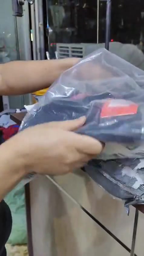 بكي صيني
السيري ١٠ قطع مشكل قياسات والوان ب//٦٢ الف


**إذا كنت صاحب هذا الإعلان وتريد حذفه لأي سبب، رجاءا أرسل رسالة إلى الدعم الفني**