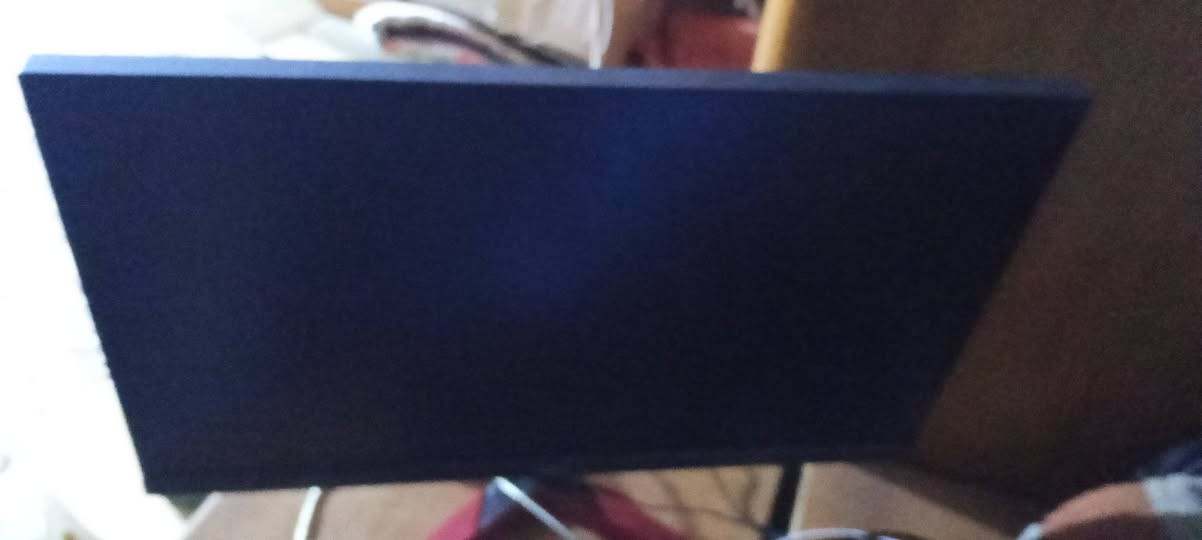 🔥  ألعاب للبيع PC – نظيف وجاهز للتجربة 🔥
المواصفات:
• المعالج: Ryzen 5 2600X
• كرت الشاشة: RTX 2060 6GB
• المذربورد: B450
• الرام: 16GB (2×8) 3200MHz
• التخزين: SSD 128GB + HDD 1TB
• الباور: Corsair 600W
• الكيس: RGB
✅ الجهاز نظيف ويشتغل بدون مشاكل
✅ يشغل أغلب الألعاب الحديثة بشكل ممتاز
✅ الفحص عند الاستلام
سعر 700 
مع شاشه 165 HZ
***********
نجف ..... بيه مجال
