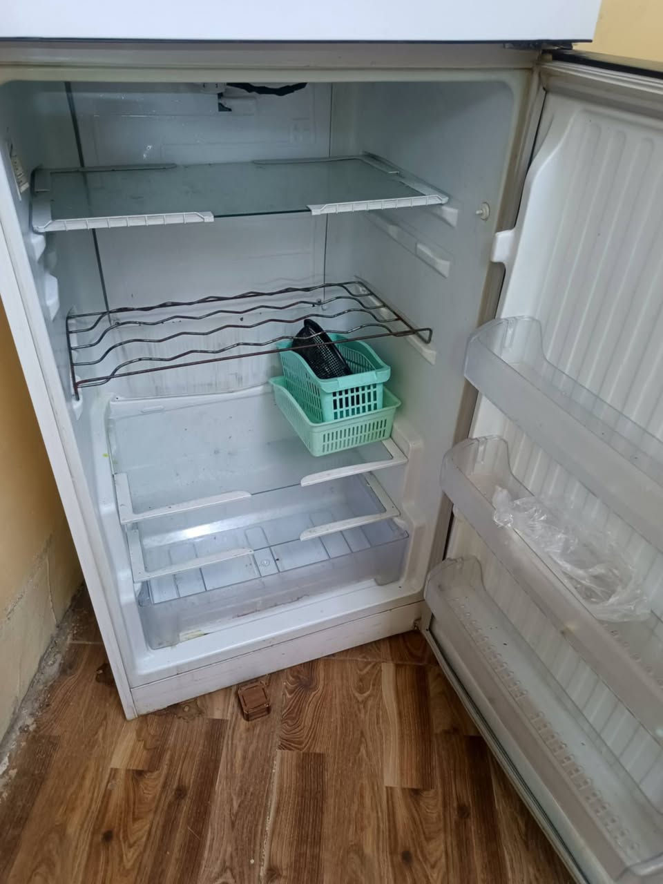 ثلاجه للبيع حجمها 18سعرها 200عنواني مجمع كوباني عمارة ثنين شقه ثنين ارضي كركوك


**إذا كنت صاحب هذا الإعلان وتريد حذفه لأي سبب، رجاءا أرسل رسالة إلى الدعم الفني**