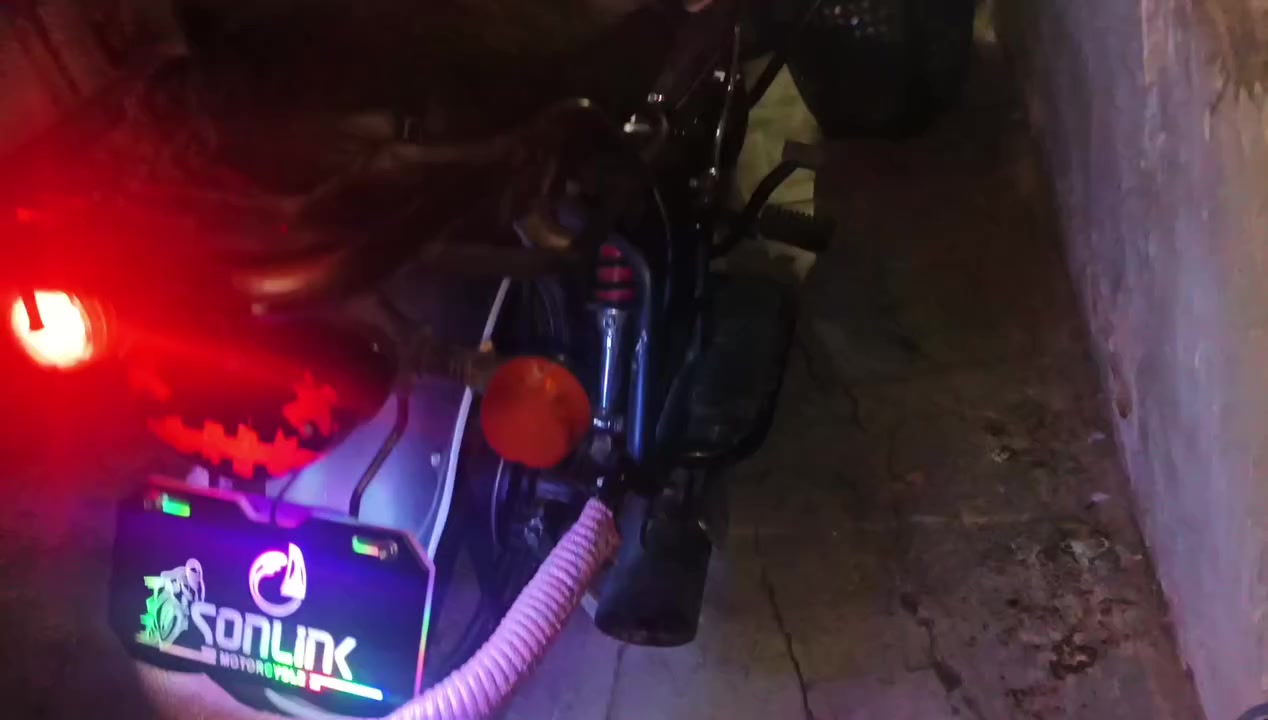 سلام عليكم دراجه دايون موديل 23
مكينه 150cدراجه مكينه وضع شركه مكفول 
أوراق سكنر  
سعره مليون 100وبيه مجال بصيط 
مكاني بابل جبله 
وترهم مراوس بغير لون عادي


**إذا كنت صاحب هذا الإعلان وتريد حذفه لأي سبب، رجاءا أرسل رسالة إلى الدعم الفني**