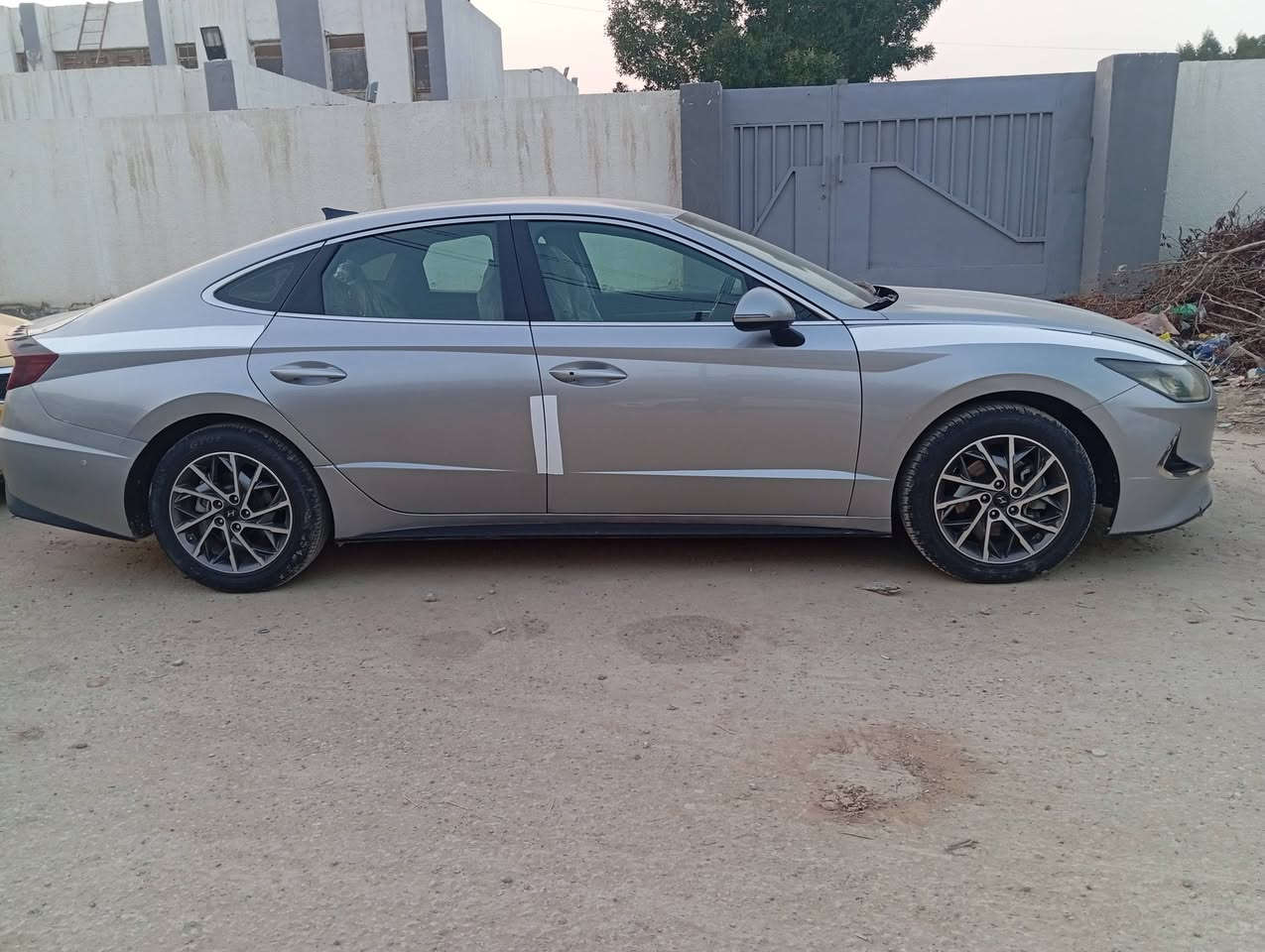 سوناتا موديل 20 فول مواصفات عده الفتحه مكينه 2500 تنفس اصطناعي المرغوب بيه اربع قطع صبغ حره تحويل مباشر السعر 148 مكاني بابل ***********
