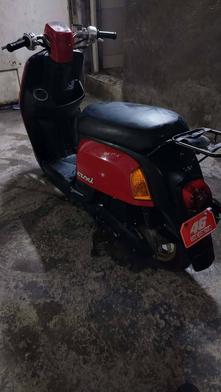 سلام عليكم دراجه بوليسي للبيع دراجه حلوه ونظيفه بجيس شرط برغي ما مفتوح بيها كهربائيات من والى شغله مكان كربلاء طويريج السعر خاص بالتواصل على هذا الرقم ***********
