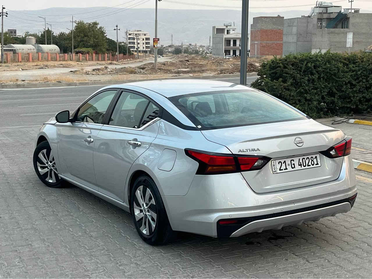 نیسان ئالتیما ٢٠٢٣ s 
به‌سمه‌ و شه‌غال 
راداری هه‌ر چوار لا 
ئۆتۆ ستۆپ 
شاشه‌ و كامێرا و حاسه‌ 
گێرو مه‌كینه‌و ته‌قه‌و ره‌قه‌ی به‌ شه‌رت 
كامل سێرڤس كراوه‌ 
سه‌نه‌وی تا ٢٠٣٠ نوێیه‌ به‌ ناوی خۆمه‌وه‌یه‌ 
ته‌نها بۆنید و نیو دۆسه‌ی بۆیاخه‌ 
50000 km رۆشتوه‌ 

*********** السليمانية, العراق
