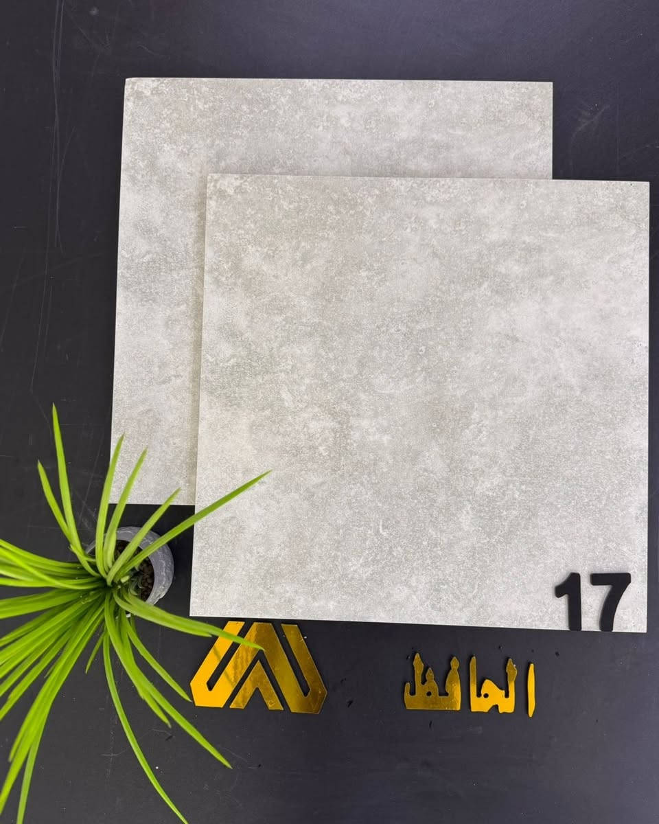 نسعى الى تقديم احدث الموديلات 
لنمنح بيتك لمسه من الجمال 
تشكيله جديدة بأحدث التصاميم والالوان تقدمها لكم معرض الحافظ للسيراميك 
تناسب جميع الاذواق
بورسلين ثقيل 13 ملم حقيقي  ناشف خشن كراجات  40*40 يستخدم داخل وخارج المنزل🔥💥
المنشأ أيراني نخب أول 💯

ألسعر 6500 دينار 💥💥💥💥👇👇👇🔥🔥🔥🔥🌹

 💯💫💢 ملاحضه👇👇👇

التوصيل مجاني داخل كربلاء💫💣

 #معرض_الحافظ_للسيراميك_والبورسلين #بدعمكم_نستمر🤗 #موزع_رئيسي 
نتشرف بزيارتكم  .

🔴العنوان:كربلاء المقدسه طريق الحر مجاور مدارس الوارث للعتبه الحسينيه 
 

أرقام المعرض:
***********
***********
