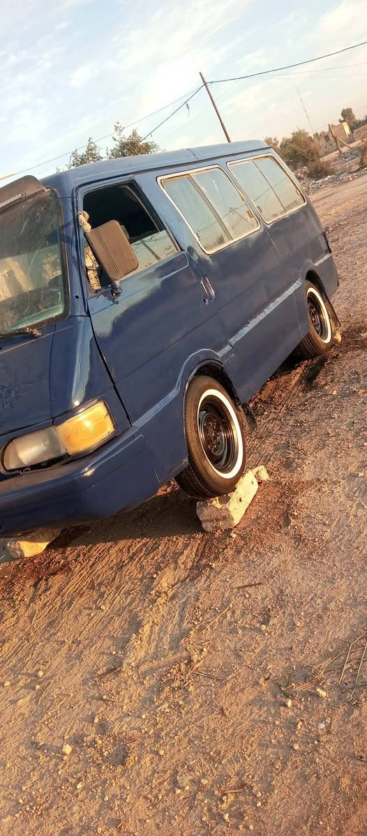 السلام عليكم سياره حلوه ونظيفه 96 رقمها بابل مكاني كربلاء ب 30 وبيها مجال***********
