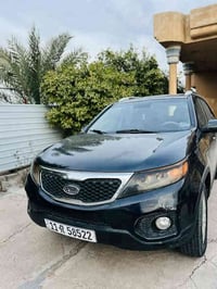 للبيع كيا سورنتو 2012 وارد امريكي رقم بغداد انكليزي بسمي  السياره مصبو...