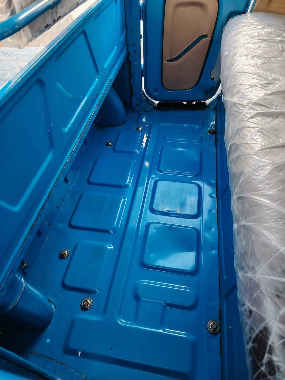 22مضلع للبيع شهر 12 رقم وسنويه العنوان بغداد حي النصر السعر ب 10و850 ..... ***********
