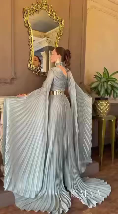 جديد مملبوس سبب البيع انلغت حفلتي جانت تحديد جنس الجنين اخذته ب١٩٥ ابيعه ب١٦٥ وبيه مجال ♥️قياس ٣٨ _٤٠ 
كلش فخم باللبس


**إذا كنت صاحب هذا الإعلان وتريد حذفه لأي سبب، رجاءا أرسل رسالة إلى الدعم الفني**