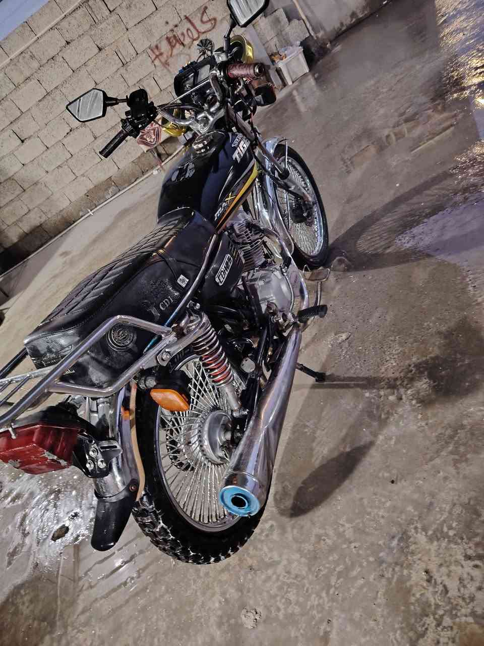 السلام عليكم سولنك تايكر موديل ٢٠٢٢ نشاط رزانه فول وزن ثقيل كهربائيات كلها شغاله دبلات وياله لشه شرط محرك مفتوح مبدل بستم فقط   السعر ٤٢٥ وبي مجال مكاني ايسر الشركاط السلمان ***********
