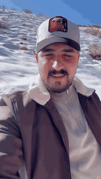 قال علي بن ابي طالب أمير المؤمينين :
من مدح نفسه فقد ذمها
‏‎اسمع اهل بغداد و بصرة شيكولون على سفراتي

‏‎اني محمد ابو سيارة خاصة، من داخل سليمانية ( ٤ راكب، ٧ راكب، ١٤ راكب) 🚗🚌 تأجرني نفتر مصيف
‏‎ رقمي ***********
