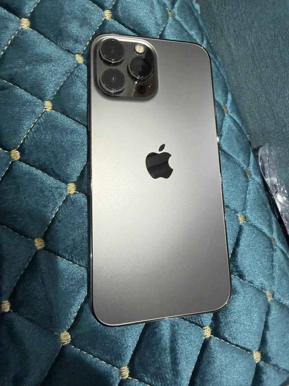 ▪️  ايفون 13 برو ماكس للبيع او مراوس ▪️
اراوس ب ايفون 11 برو ماكس نضيف بطاريه 85 وفوك حته لو مبدله بطاريه وتنطيني فرق 

⚜️ بطاريه 97 🔋 نموذج M
⚜️ نضيف جداً كلشي مامبدل بيه
⚜️ كارتونته موجوده بدون شاحنه
⚜️ السعر 710 بيه مجال قليل

 *********** ⚜️ 

▪️ عنواني 📍 بغداد
