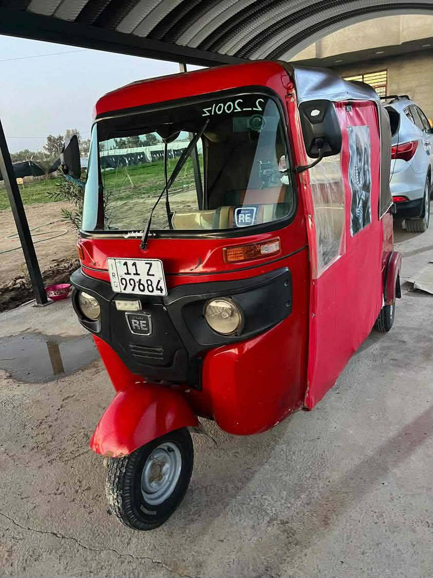 سلام عليكم
تكتك 2018 مرقمة رقم كليزي بسمي تحويل ثاني يوم
محرك خير من الله كلة جديد نكرة سلف كبل لشارع
كرهبائيات كلهة شغالة الكشر كدام عينك 
سعر 4800 وبيهة مجال قليل حك جية
شراي انتصل على رقم ***********
