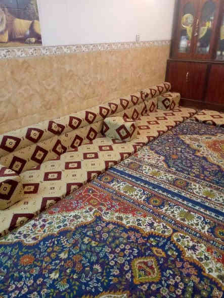 السلام عليكم  جلسه للبيع نضيفه مابيها كل ضرر كامله دواشك 7 + تجوات مكاني كربلاء حي العسكري ***********
