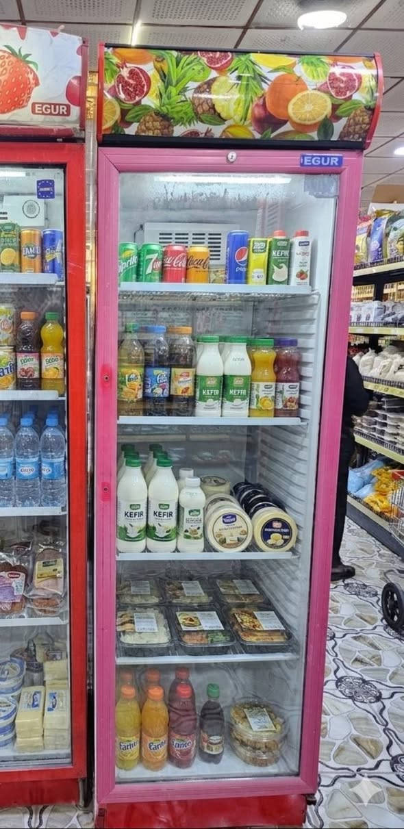 عارضات عمودية ٢ وبطحية ٢
كلهن شغالات وعلى الفحص 
سعر العمودية ٢٥٠
مكاني كربلاء طويريج
***********
