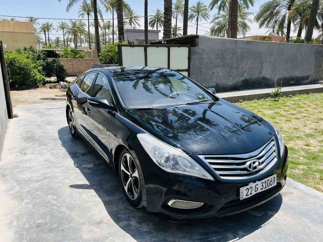 سلام عليكم
للبيع فقط
سياره ازيرا 
موديل 2014
وارد خليجي 
محرك 6سلندر 
كير و مكينه مكفول 
تدفئه و تبريد شغال 
كشنات كهربائيه  
بنو راما + كشنات تدفئه و تبريد 
بصمه 
بنو راما  
بيها 3 قطع فقط  
استفسار
 ‭0772 519 0464‬علي الشجيري

‭0771 495 6413‬ 
غير متواجد ع الفيس
