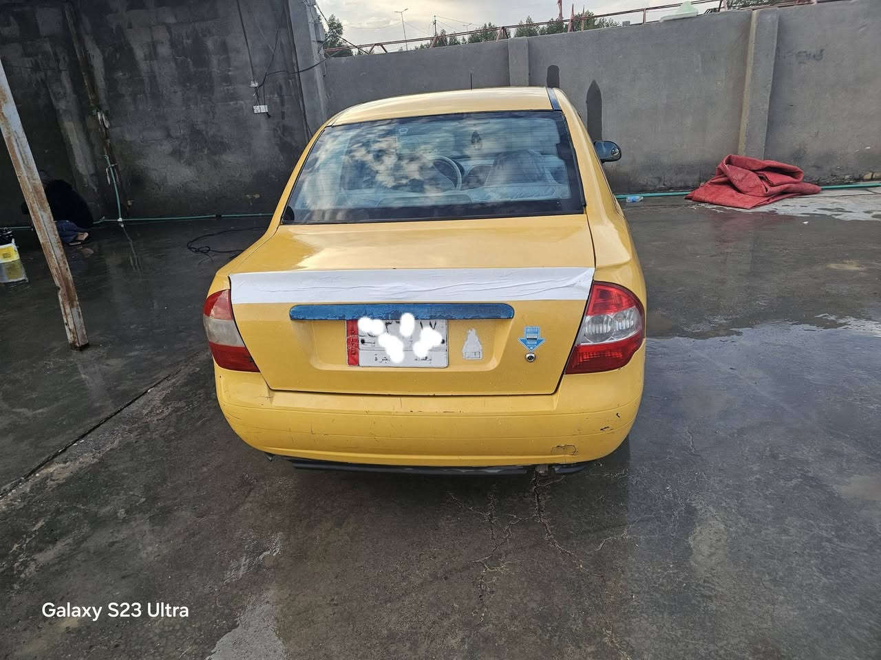 للبيع. طيبه 2015.
تبريد. ثلج.
 تدفئه 
كير مكينه خير من الله

 بيهة صبغ باب وجاملغ امامي. بي ضربه خفيفه بلباب بدون

 دواخل  وملكط خياسات. وجاهزه  

تخم تاير وحداديه. جاهزه ودبلات جدد  سنويه ل27
  السعر 36. وبي مجال 

 ***********
