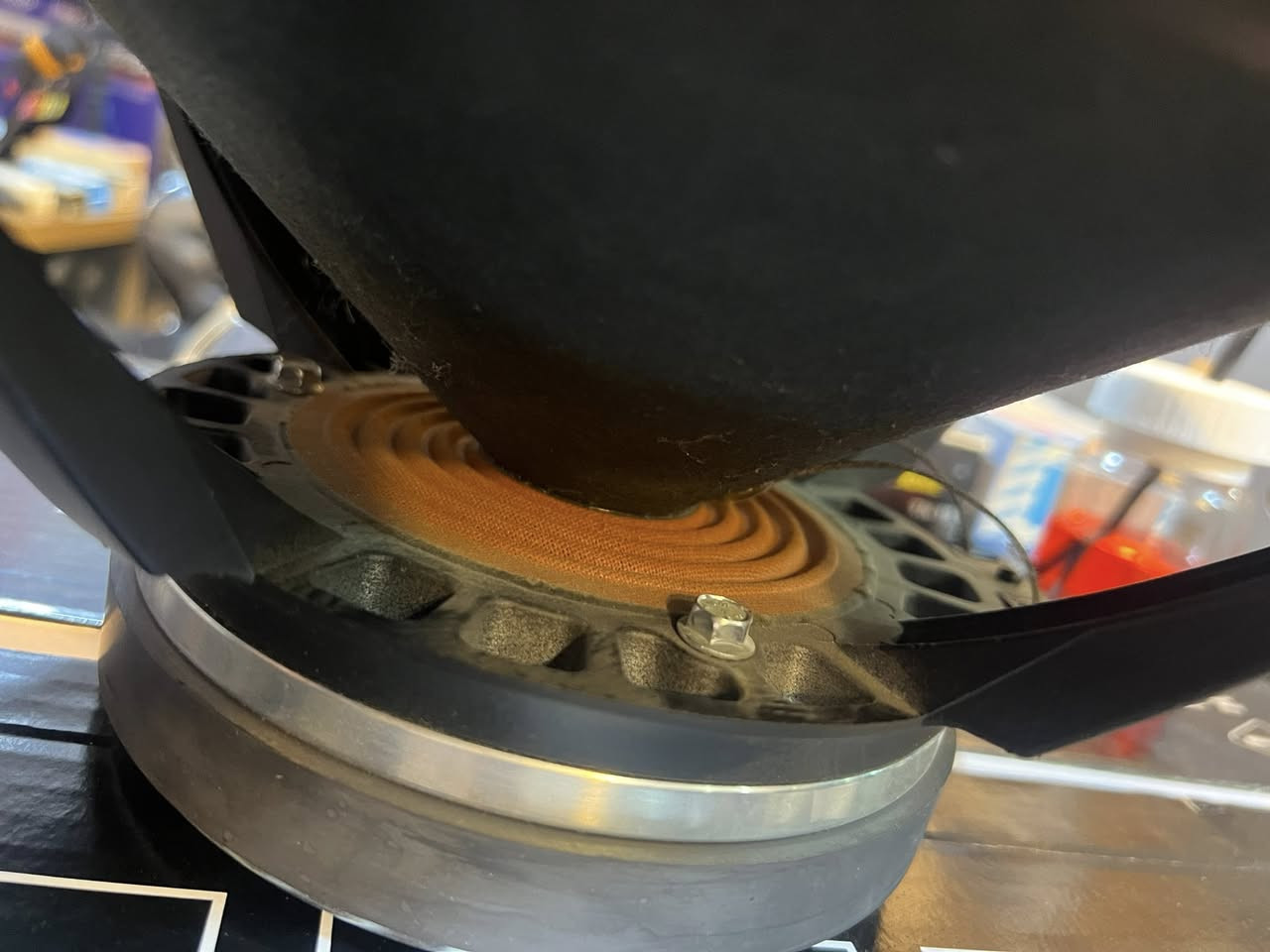 سبيكر مونتاربو اصلي ايطالي
شرط اصلي و ايطالي و سعر مناسب✅🔥
جديد بلكارتون
للتواصل ***********
