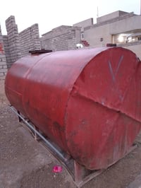 تانكي • وزن ثقيل • نضيف