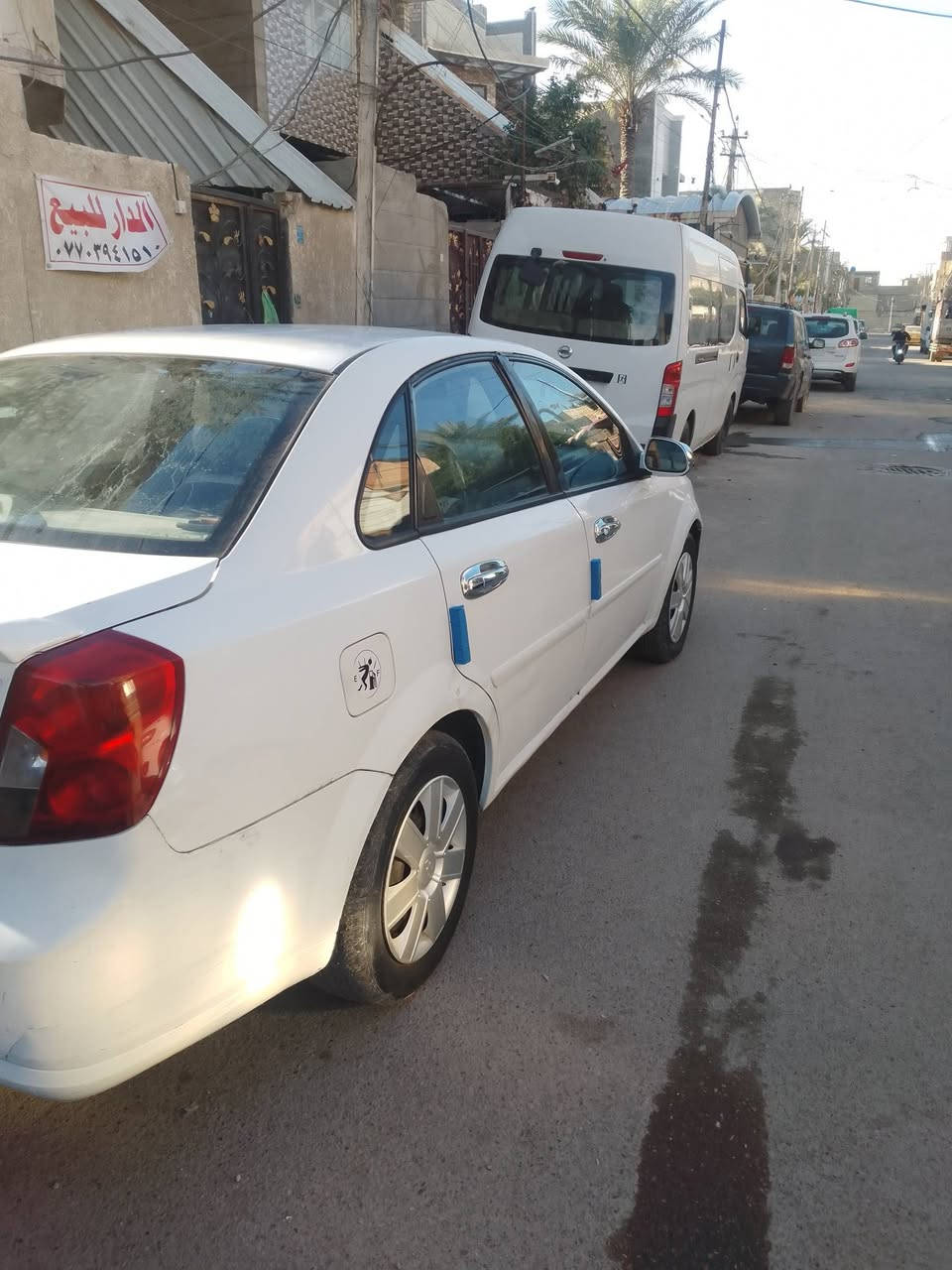 سلام عليكم وابترا للبيع شركة للعامه 20011 رقم بغداد مشروع وطني سياره حلوه وخير من الله محرك وكير مكفولات تخم تاير صدر إمامي وخلفي جديد تبريد وتتدفئه شغال مكفله من ضربه وتبديل  سعر 73 وبيهه مجال عنوان بغداد جميلة   استفسار ***********
