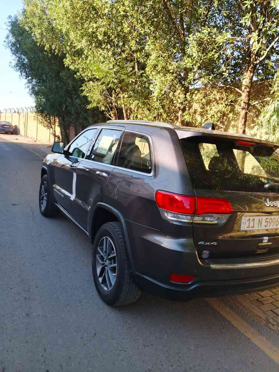 جيب وارد أمريكي حادث جاملغ وبنيد والجاملغ الثاني مصبوغ موديل 2018 فول واحد على واحد بلك توب ماعده الفتحه ماشيه 120 السعر 177$ العنوان البنوك الاستفسار على الرقم ***********
