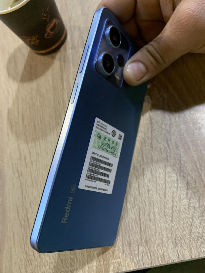 ريدمي نوت 12 برو  5G
كامل ملحقات  
شحن سريع 
نظافه 100‎%‎
ذاكره 256 رام 8+8 
120 فريم 
سعر 250 
مكاني بابل توصيل موجود 
تواصل واتس اب فقط
***********
