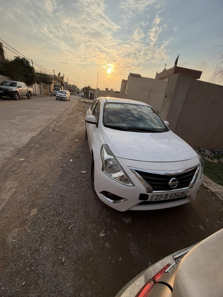 للبيع سيارة نيسان صني هندي موديل 2020 
نظيفة ومبيها قطع تبديل بس تعديل بارد بلبونيد اقل من شبر 
للاستفسار الاتصال ع ***********
