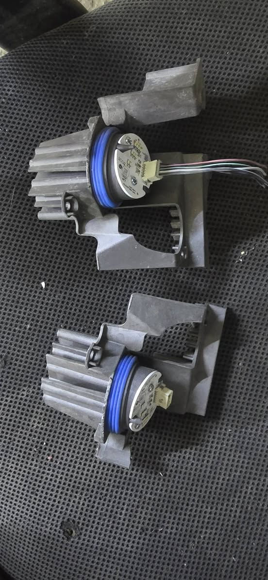 لدات لايت النترا ٢٣ ٢٢ ٢١ السعر ١٢٥ 
***********
