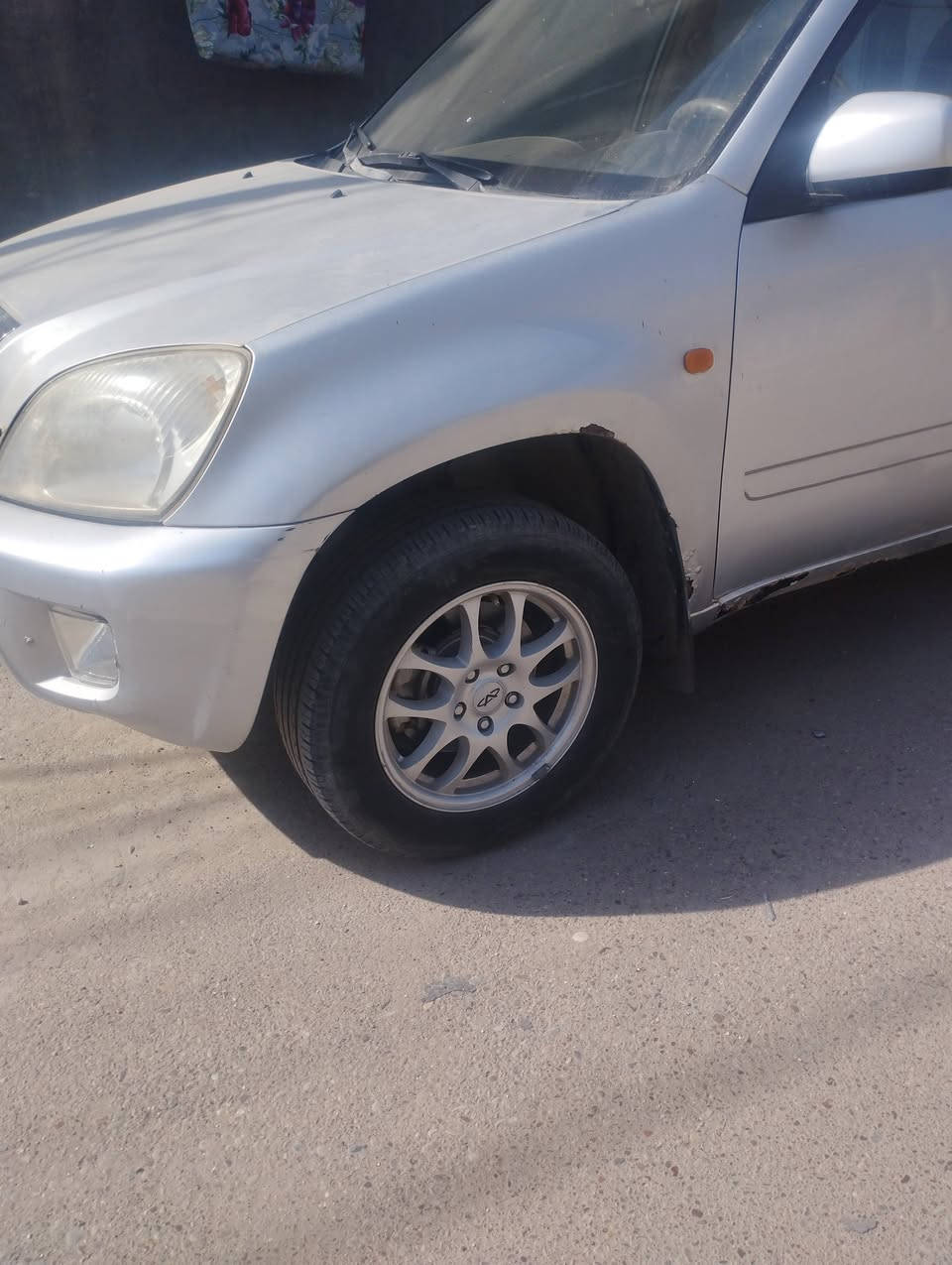 تيكو ٢٠١١ ميكانيكي رقم بابل انكليزي بأسمي هزه جديده سنويه جديده سياره  بدون صبغ  ومعجون فقط بيه جراد بالباب والجاملغ ومكانات خياسات سياره نظيفه بدون حادث وصبغ السعر 45 وبيه مجال
مكاني محموديه ‏
‪0776 710 5977‬‏
*********** واتساب
