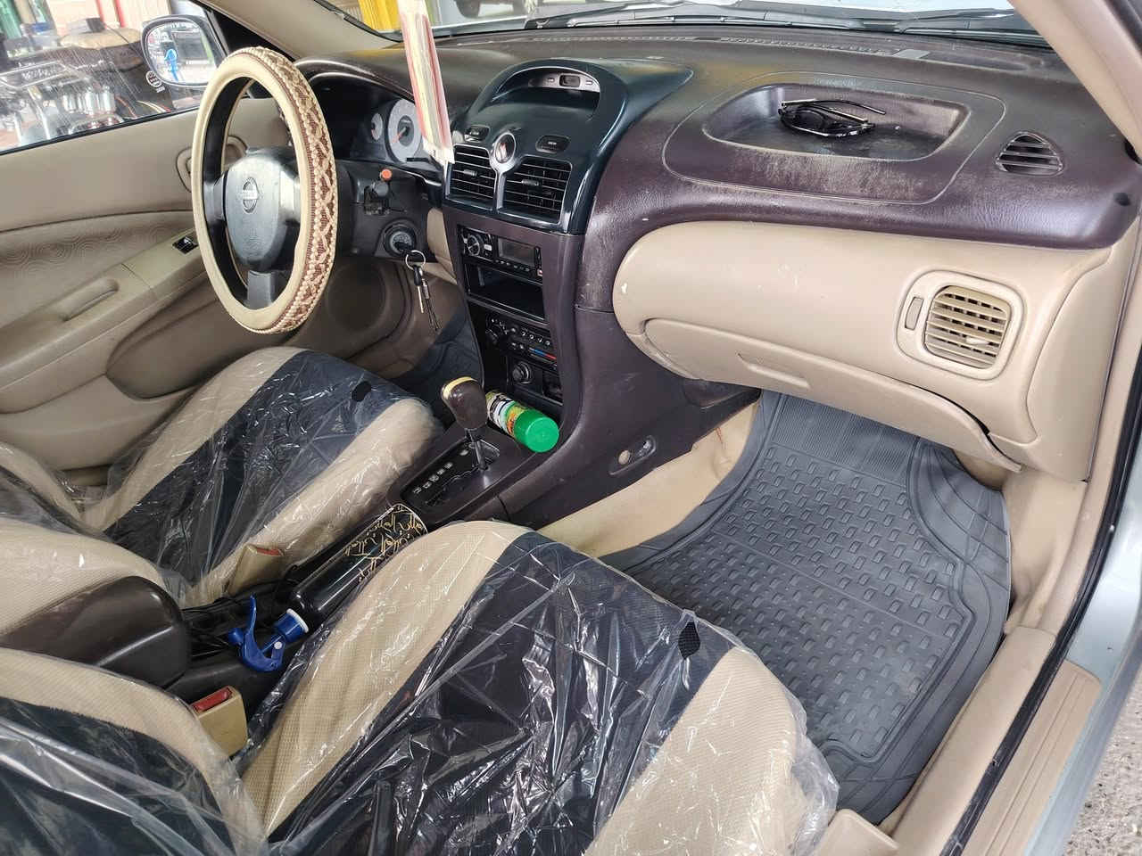 يالله سلام عليكم سني رقم ديالى جديد موديل 2007سياره جاهزه تخم تاير صبغ حزام محرك جديد تبريد شغال كير اوتوماتيك  سنويه 29 سعر 75وبيه مجال  مكان الانبار  هيت رقم الهاتف ***********
